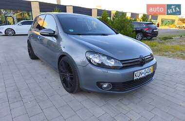 Хэтчбек Volkswagen Golf 2009 в Хмельницком