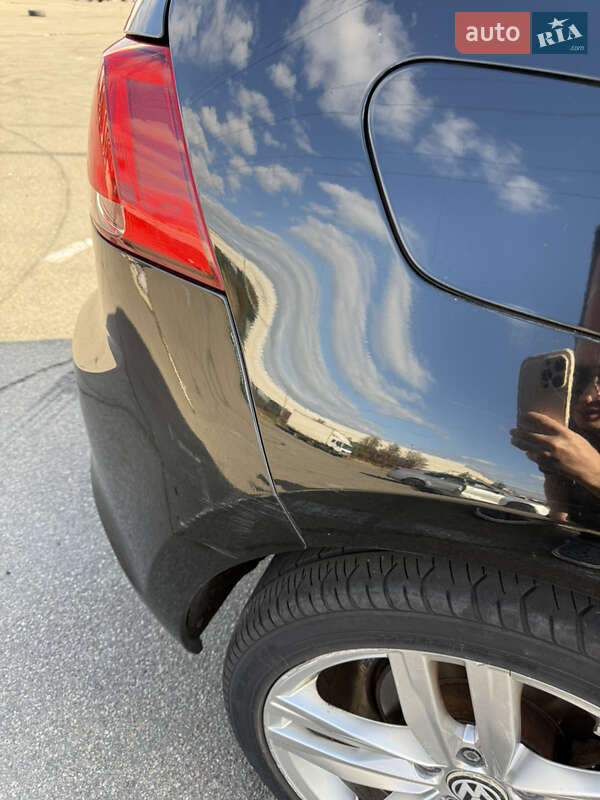 Хетчбек Volkswagen Golf 2014 в Києві