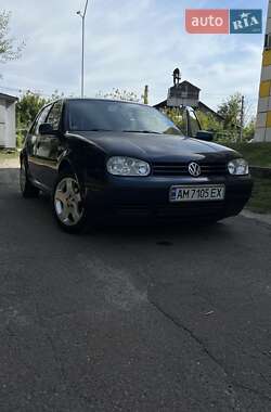 Хэтчбек Volkswagen Golf 2001 в Житомире Хэтчбек Volkswagen Golf 2001 в Житомире