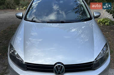 Хэтчбек Volkswagen Golf 2011 в Миргороде