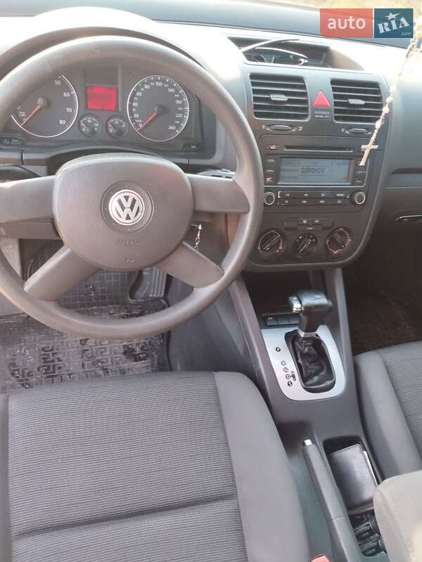 Хэтчбек Volkswagen Golf 2004 в Радехове фото 12 Хэтчбек Volkswagen Golf 2004 в Радехове