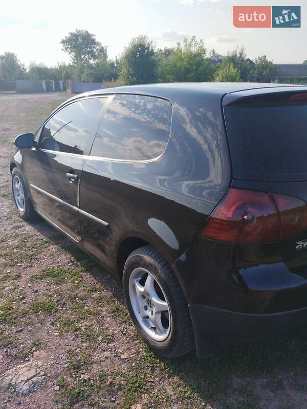 Хэтчбек Volkswagen Golf 2004 в Радехове фото 16 Хэтчбек Volkswagen Golf 2004 в Радехове