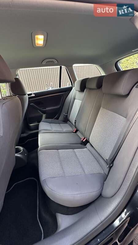 Універсал Volkswagen Golf 2009 в Бершаді