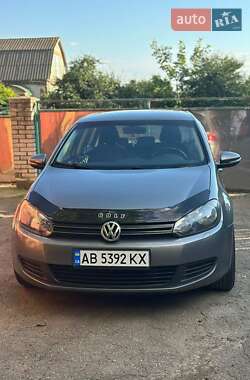 Хэтчбек Volkswagen Golf 2011 в Хмельнике