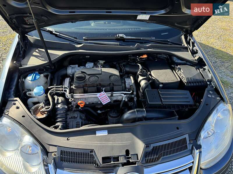 Универсал Volkswagen Golf 2008 в Ровно фото 10 Универсал Volkswagen Golf 2008 в Ровно