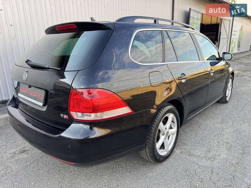 Універсал Volkswagen Golf 2008 в Києві