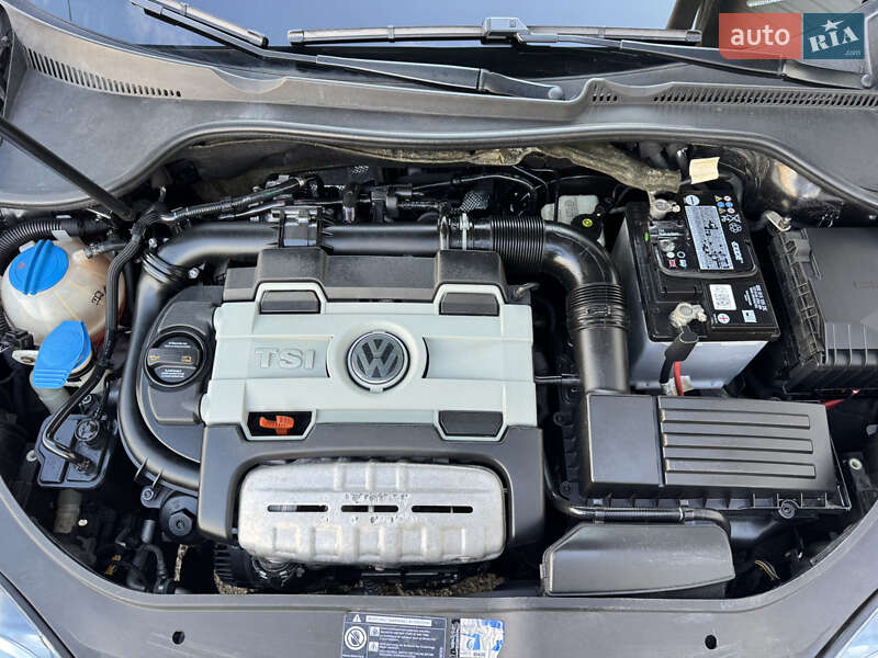 Універсал Volkswagen Golf 2008 в Києві