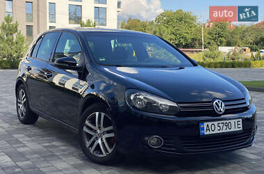 Хэтчбек Volkswagen Golf 2009 в Мукачево
