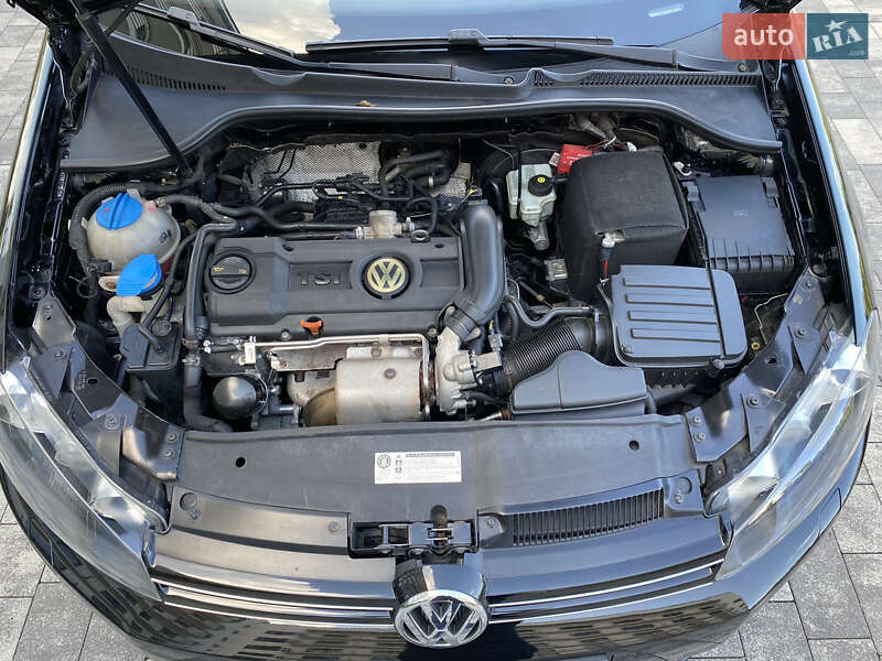 Хэтчбек Volkswagen Golf 2009 в Мукачево