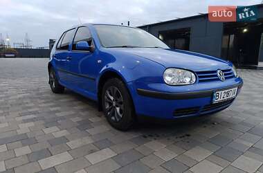 Хетчбек Volkswagen Golf 2001 в Полтаві