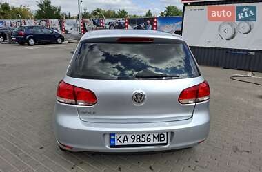 Хетчбек Volkswagen Golf 2009 в  фото 6 Хетчбек Volkswagen Golf 2009 в