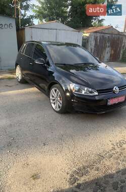 Хетчбек Volkswagen Golf 2016 в Кременчуці