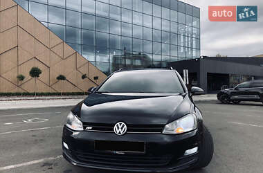 Універсал Volkswagen Golf 2013 в Мукачевому