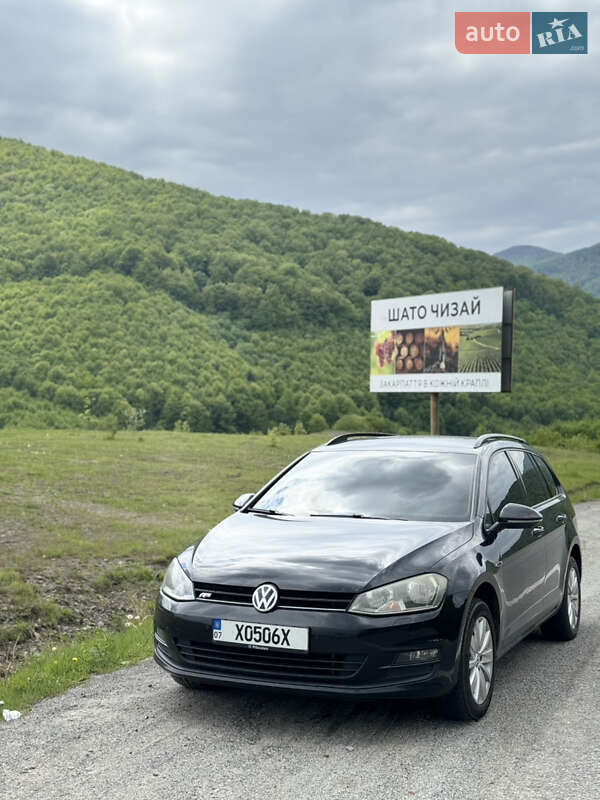Універсал Volkswagen Golf 2013 в Мукачевому