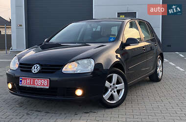 Хэтчбек Volkswagen Golf 2007 в Нововолынске