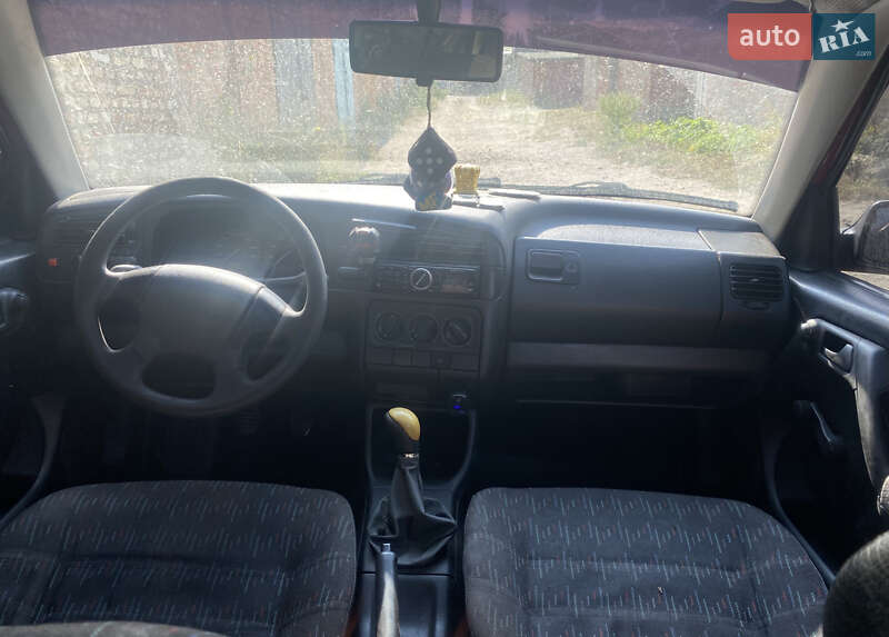 Хетчбек Volkswagen Golf 1993 в Києві