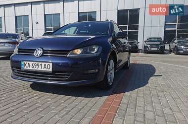 Універсал Volkswagen Golf 2015 в Києві
