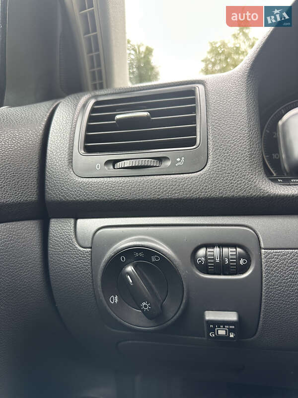 Универсал Volkswagen Golf 2008 в Ивано-Франковске фото 22 Универсал Volkswagen Golf 2008 в Ивано-Франковске