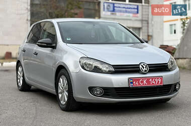 Хэтчбек Volkswagen Golf 2009 в Виннице