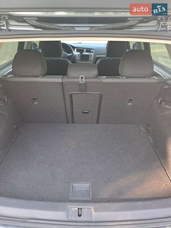 Хэтчбек Volkswagen Golf 2016 в Буче