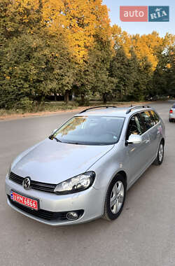 Универсал Volkswagen Golf 2009 в Сумах