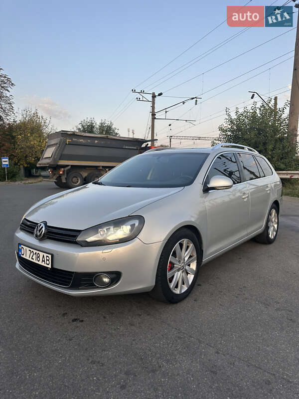 Універсал Volkswagen Golf 2010 в Києві