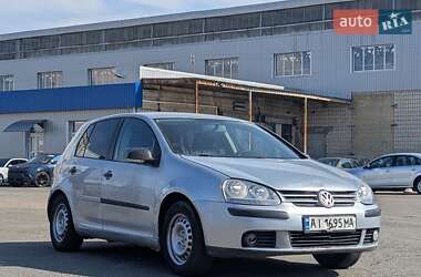 Хетчбек Volkswagen Golf 2008 в Києві
