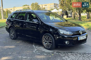 Универсал Volkswagen Golf 2011 в Ровно