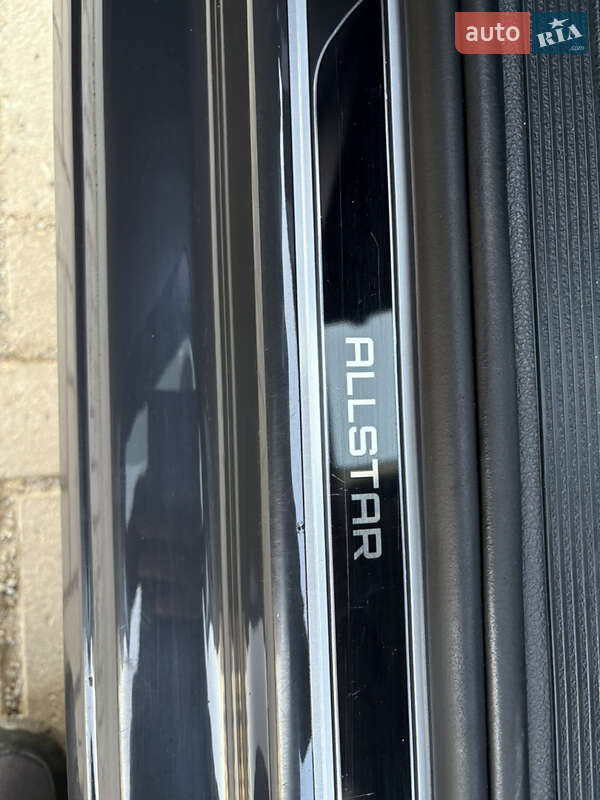 Универсал Volkswagen Golf 2016 в Ужгороде