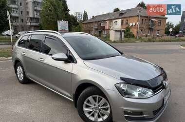 Универсал Volkswagen Golf 2015 в Житомире