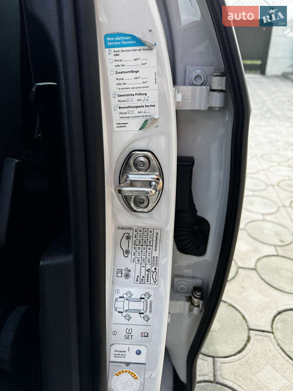 Универсал Volkswagen Golf 2017 в Тернополе