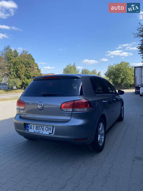 Хэтчбек Volkswagen Golf 2010 в Белой Церкви