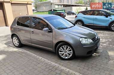 Хетчбек Volkswagen Golf 2006 в Вінниці