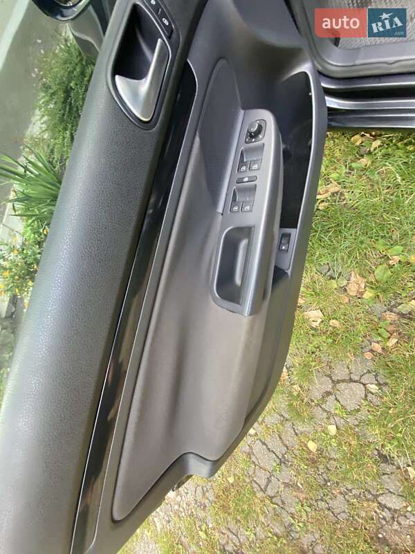 Хетчбек Volkswagen Golf 2007 в Кременці