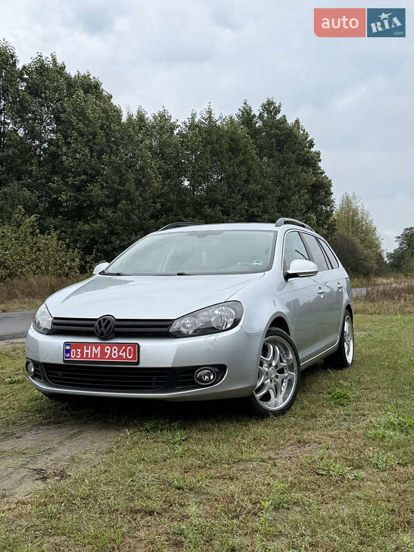 Універсал Volkswagen Golf 2012 в Зарічному