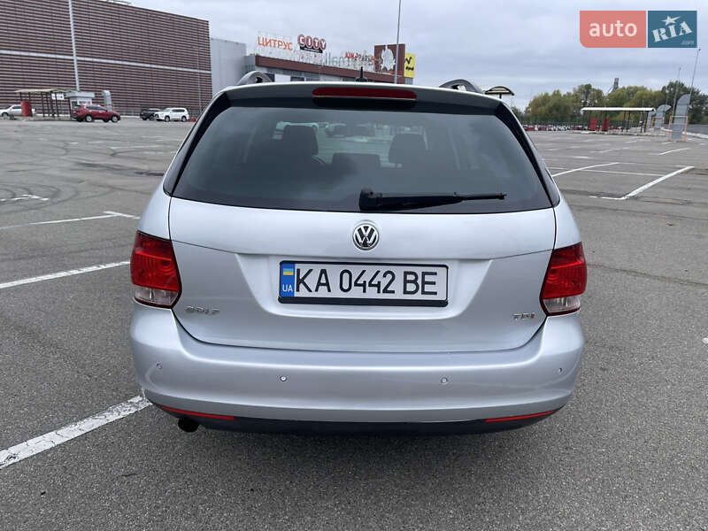 Универсал Volkswagen Golf 2011 в Киеве фото 5 Универсал Volkswagen Golf 2011 в Киеве