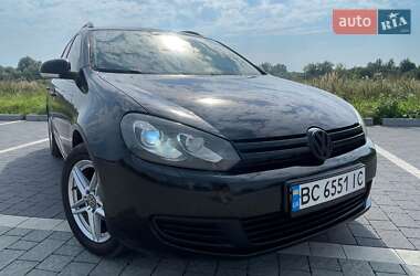 Універсал Volkswagen Golf 2010 в Львові