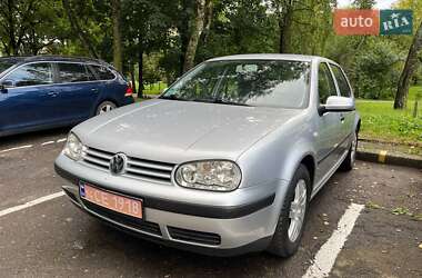 Хетчбек Volkswagen Golf 2000 в Львові