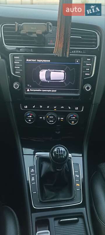 Хетчбек Volkswagen Golf 2012 в Полтаві