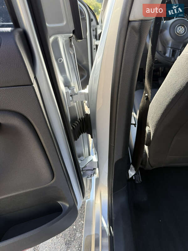 Универсал Volkswagen Golf 2011 в Ровно фото 20 Универсал Volkswagen Golf 2011 в Ровно