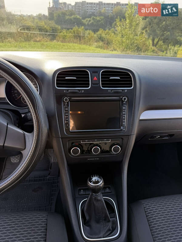 Универсал Volkswagen Golf 2011 в Ровно фото 24 Универсал Volkswagen Golf 2011 в Ровно