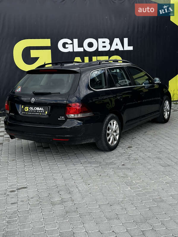 Універсал Volkswagen Golf 2011 в Львові