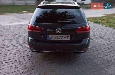 Універсал Volkswagen Golf 2018 в Гадячі