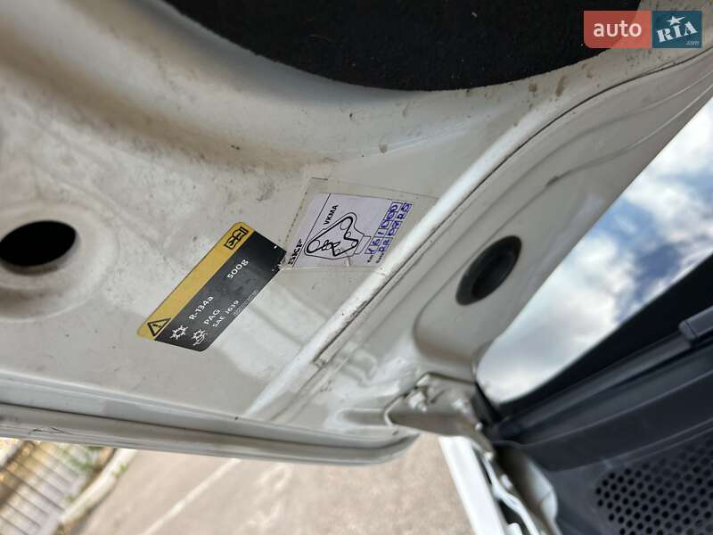 Универсал Volkswagen Golf 2015 в Ирпене