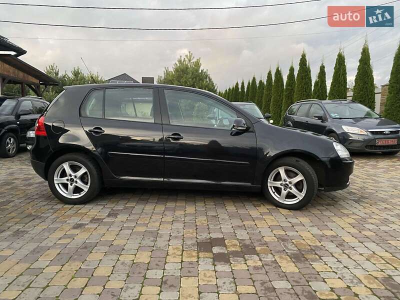 Хетчбек Volkswagen Golf 2006 в Нововолинську фото 5 Хетчбек Volkswagen Golf 2006 в Нововолинську