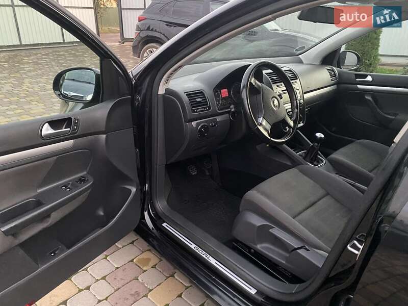 Хетчбек Volkswagen Golf 2006 в Нововолинську фото 10 Хетчбек Volkswagen Golf 2006 в Нововолинську