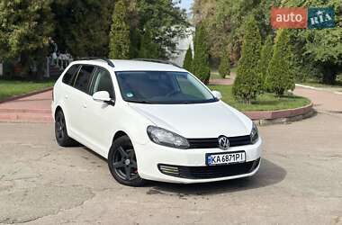 Універсал Volkswagen Golf 2011 в Києві