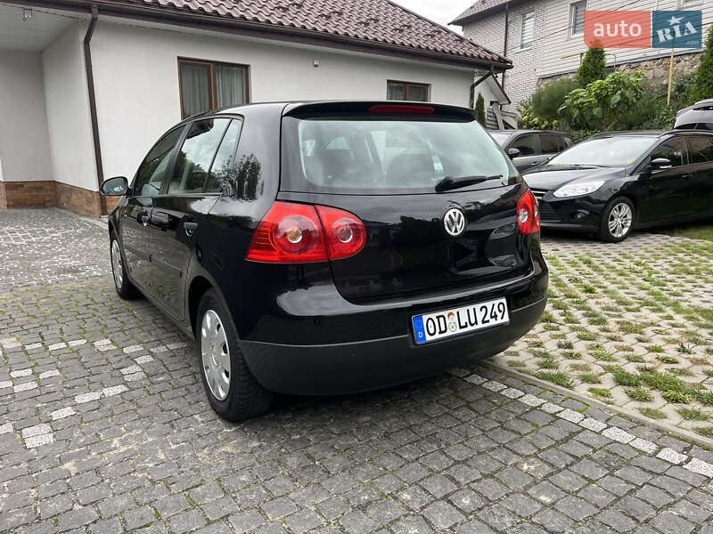 Хэтчбек Volkswagen Golf 2004 в Звягеле фото 11 Хэтчбек Volkswagen Golf 2004 в Звягеле