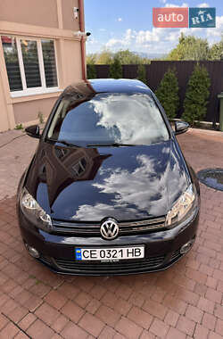 Хэтчбек Volkswagen Golf 2008 в Черновцах