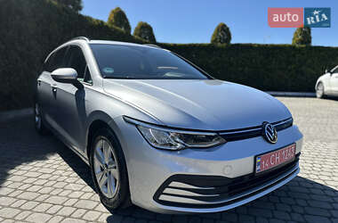 Універсал Volkswagen Golf 2021 в Івано-Франківську